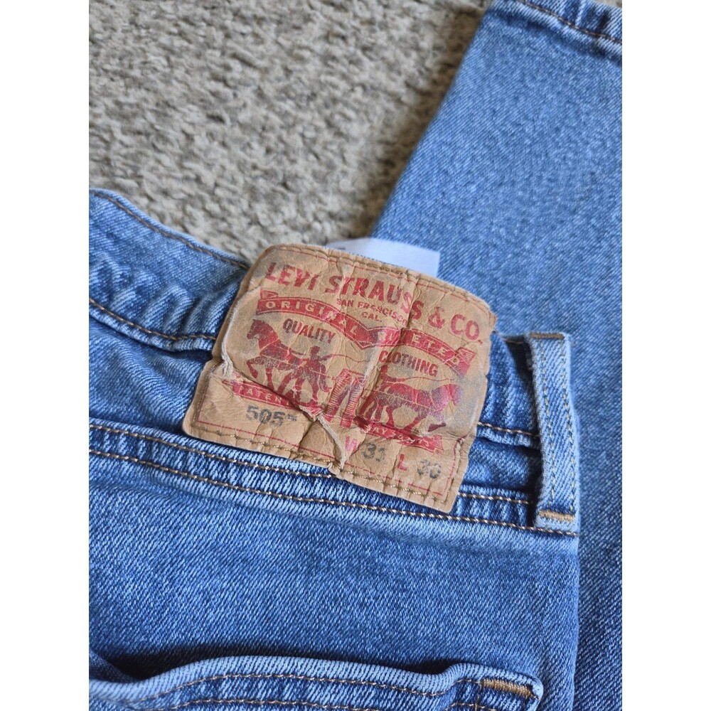 Levi's Jeans - Picture 3 of 3